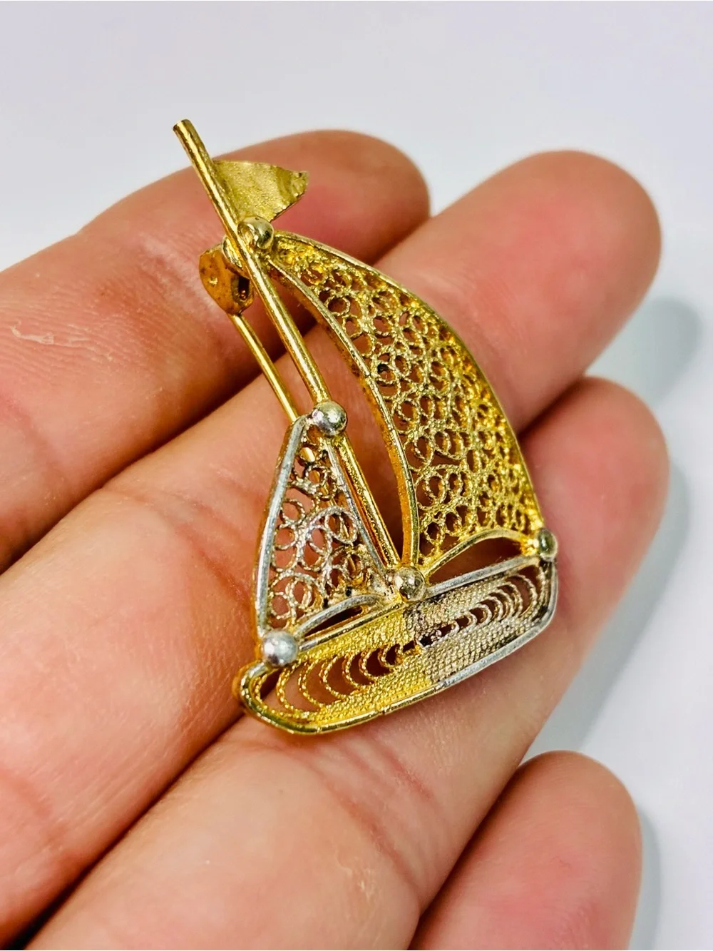 925 Gold Filled Stamped Filigree Sailboat Brooch - Gold and Silver